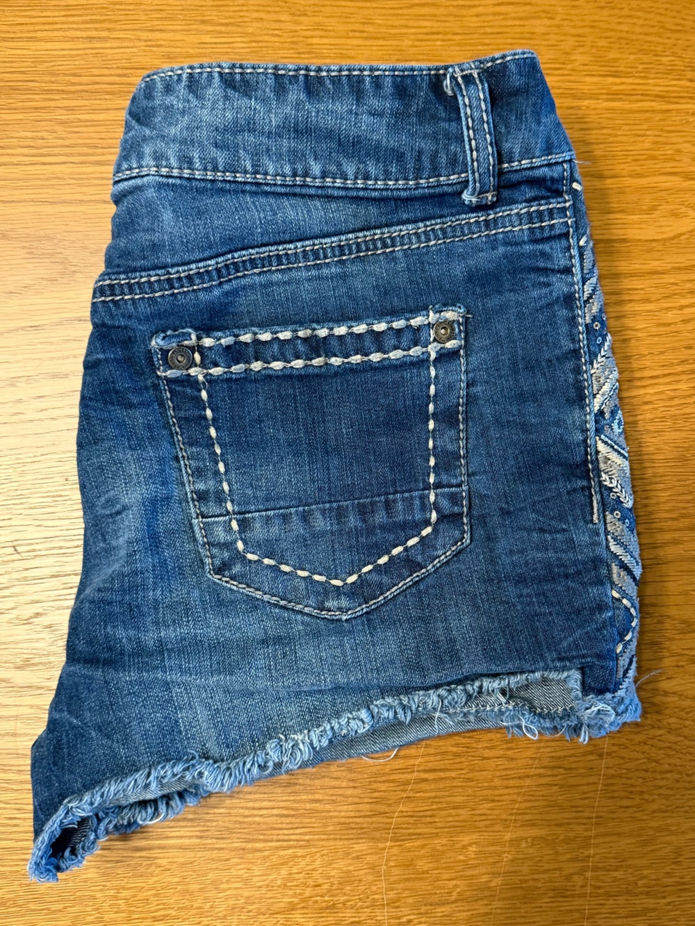 Women’s Blue Denim Shorts with Frayed Hem